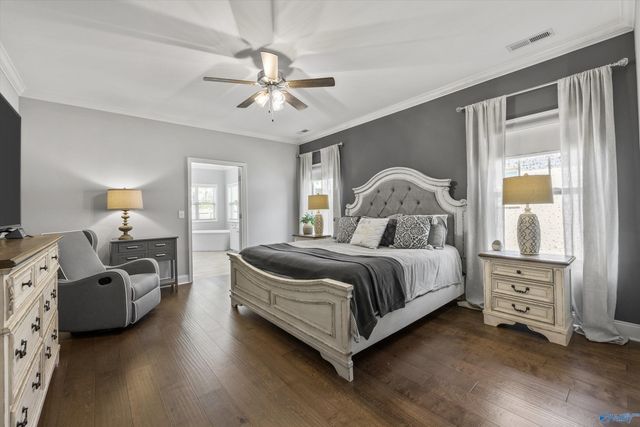 7614 Flint Crossing Circle, Owens Cross Roads, AL 35763