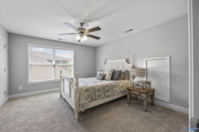 7614 Flint Crossing Circle, Owens Cross Roads, AL 35763