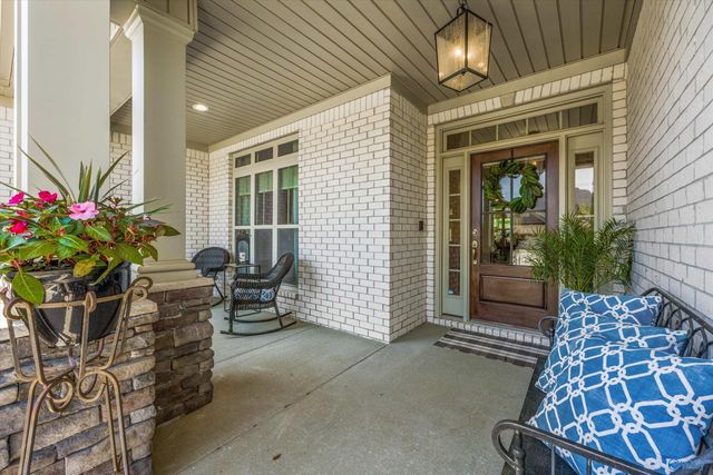 7614 Flint Crossing Circle, Owens Cross Roads, AL 35763