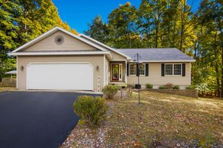 197 Black Ridge Court, East Bay Twp, MI 49696