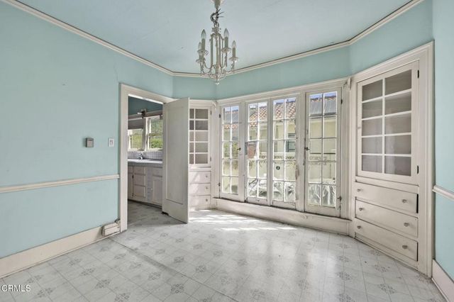 3273 Country Club Drive, Los Angeles, CA 90019