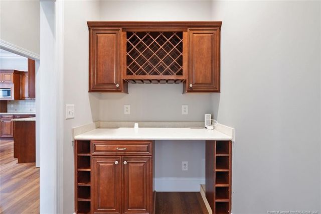 221 W Dove Ridge Lane, Spring Lake, NC 28390