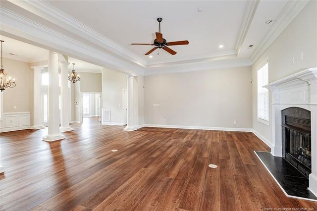 221 W Dove Ridge Lane, Spring Lake, NC 28390