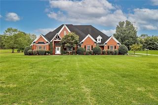 221 W Dove Ridge Lane, Spring Lake, NC 28390