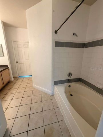 6413 ASTOR VILLAGE AVENUE 303, Orlando, FL 32835