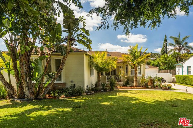 5700 Fallsgrove Street, Los Angeles, CA 90016