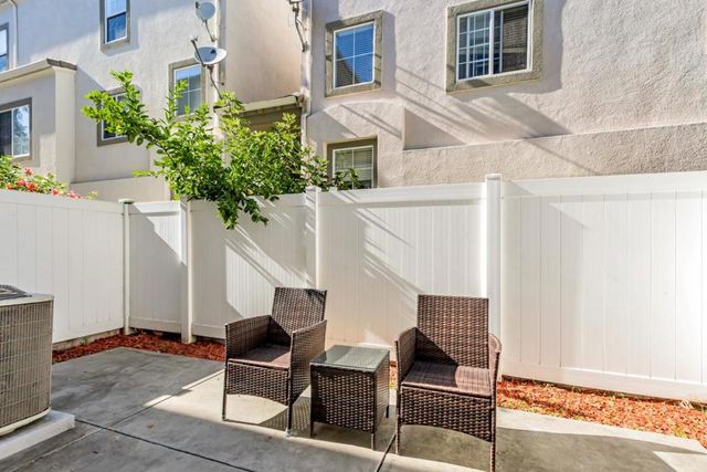 39 Cloud Walk, Milpitas, CA 95035