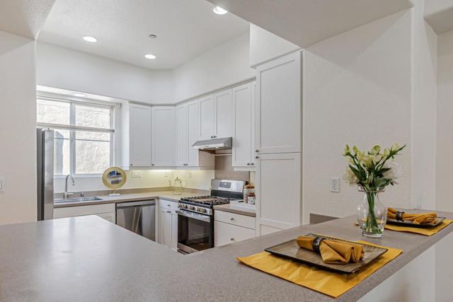 39 Cloud Walk, Milpitas, CA 95035