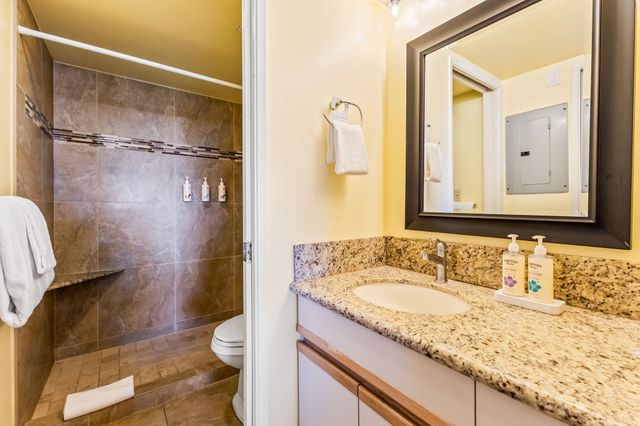 2575 S Kihei Rd Apt Q402 402, Kihei, HI 96753