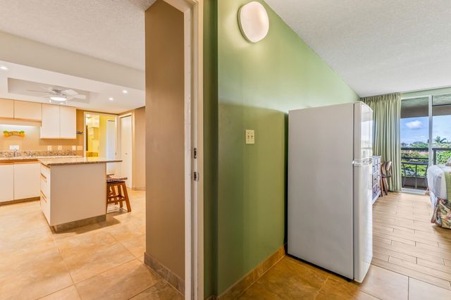 2575 S Kihei Rd Apt Q402 402, Kihei, HI 96753