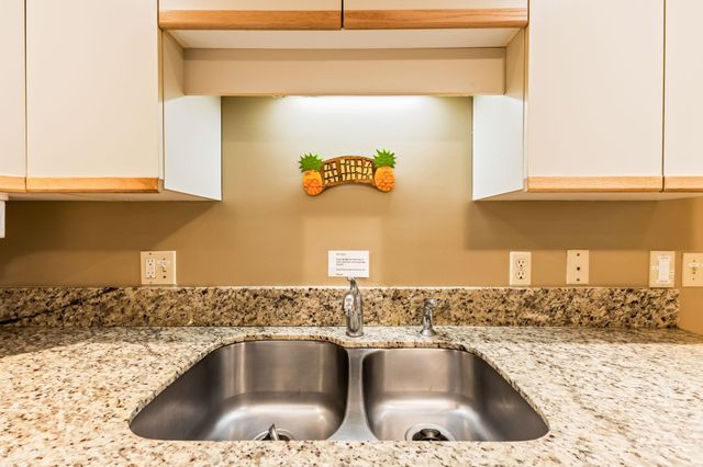 2575 S Kihei Rd Apt Q402 402, Kihei, HI 96753