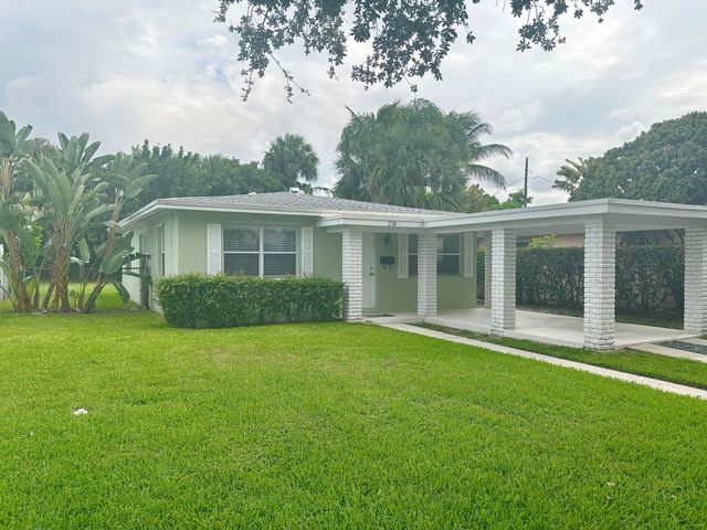 218 Seville Road, West Palm Beach, FL 33405