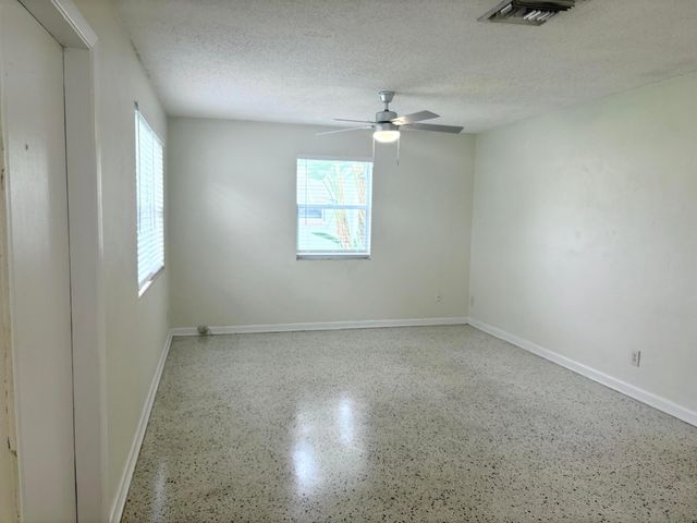 218 Seville Road, West Palm Beach, FL 33405