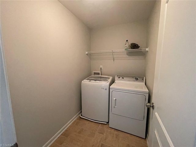 335 Summergate Drive, Winston-salem, NC 27103