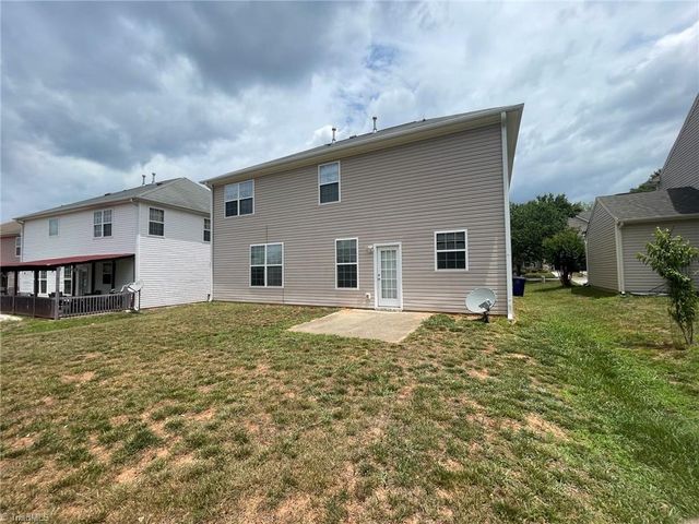 335 Summergate Drive, Winston-salem, NC 27103