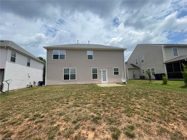 335 Summergate Drive, Winston-salem, NC 27103