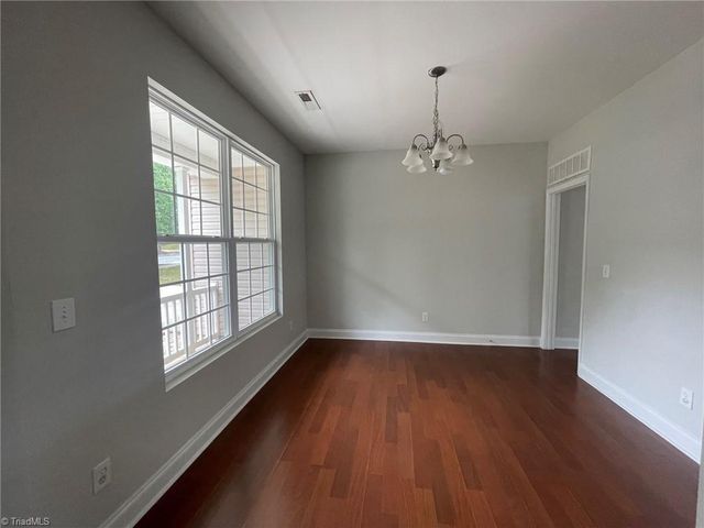 335 Summergate Drive, Winston-salem, NC 27103