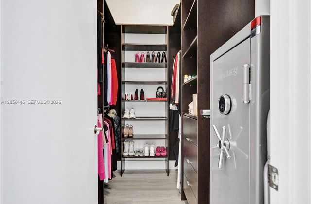 15901 Collins Ave 4301, Sunny Isles Beach, FL 33160