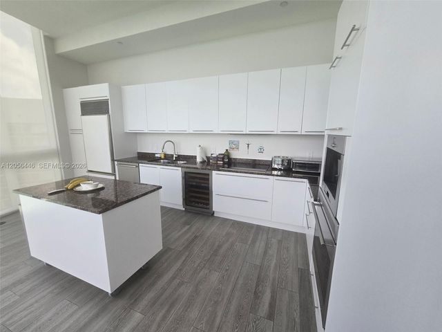 15901 Collins Ave 4301, Sunny Isles Beach, FL 33160