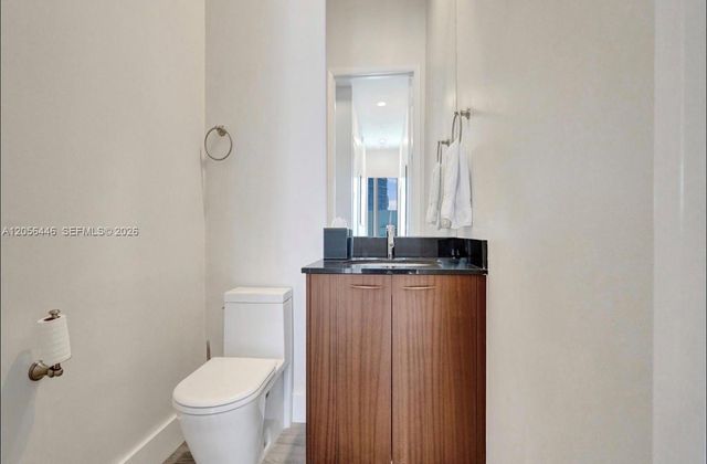 15901 Collins Ave 4301, Sunny Isles Beach, FL 33160