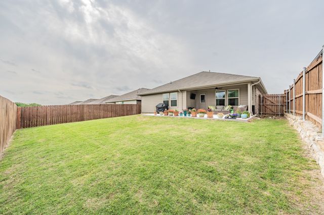 1385 Dillard Creek Drive, Fort Worth, TX 76247