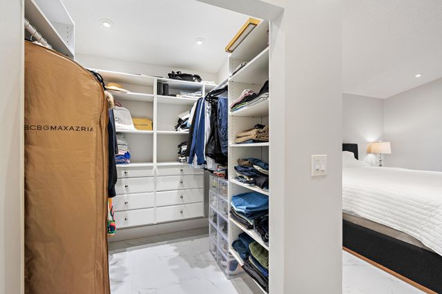 1077 Siena Oaks Circle E, Palm Beach Gardens, FL 33410