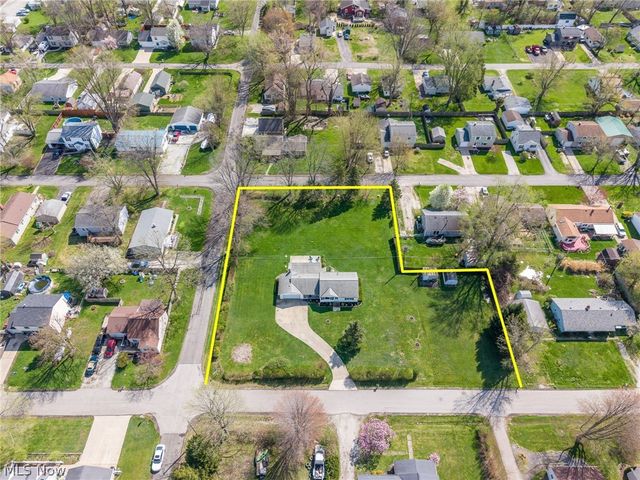 1469 Hazel Avenue, Madison, OH 44057