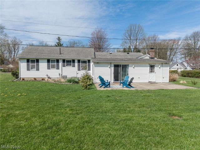 1469 Hazel Avenue, Madison, OH 44057