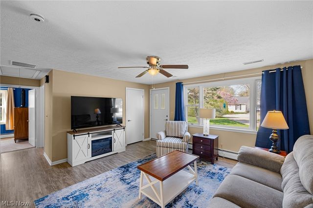 1469 Hazel Avenue, Madison, OH 44057