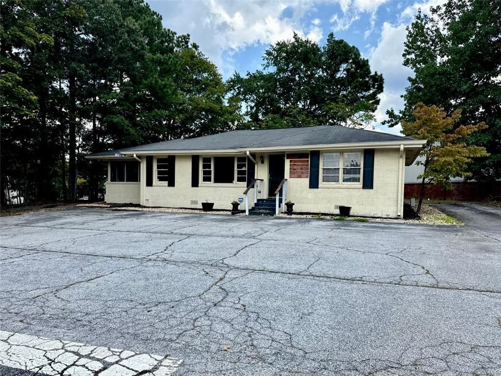 5464 FIVE FORKS TRICKUM Road, Stone Mountain, GA 30087
