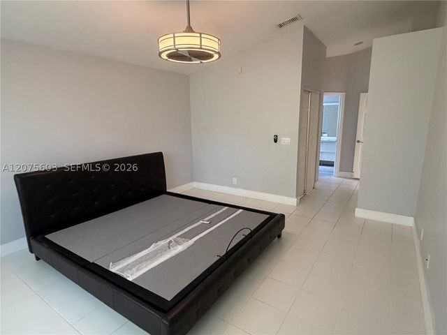 1646 SW 148th Ter 1646, Pembroke Pines, FL 33027