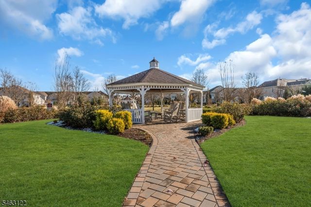 7213 Minuteman Ln 7213, Franklin Twp., NJ 08873