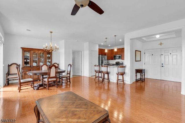 7213 Minuteman Ln 7213, Franklin Twp., NJ 08873