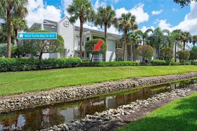 5633 Turtle Bay DR 35, Naples, FL 34108