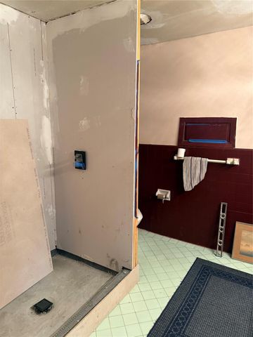 117 Cabaniss Avenue, Baytown, TX 77520