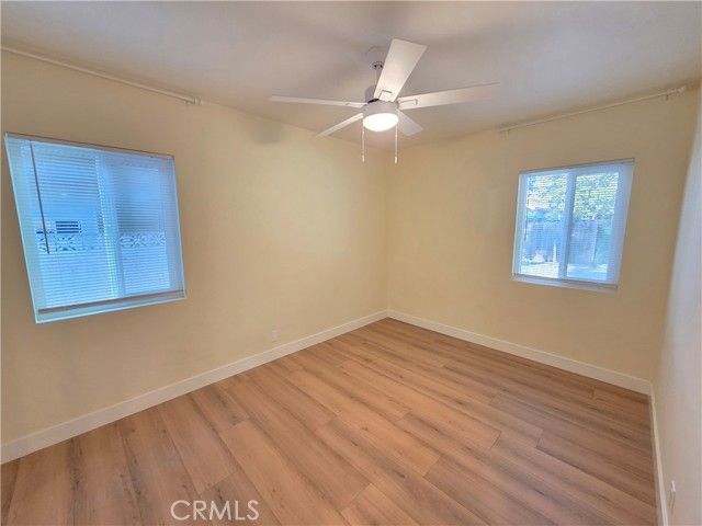 18719 Bassett, Reseda (los Angeles), CA 91335