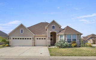 9700 Blackwood Drive, Denton, TX 76207