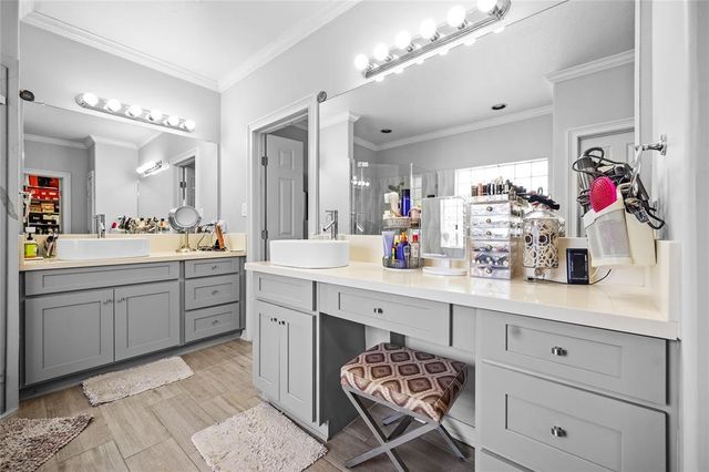5522 Olympiad Drive, Houston, TX 77041
