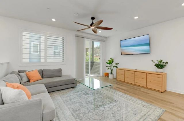 14419 Segal Way, San Diego, CA 92126