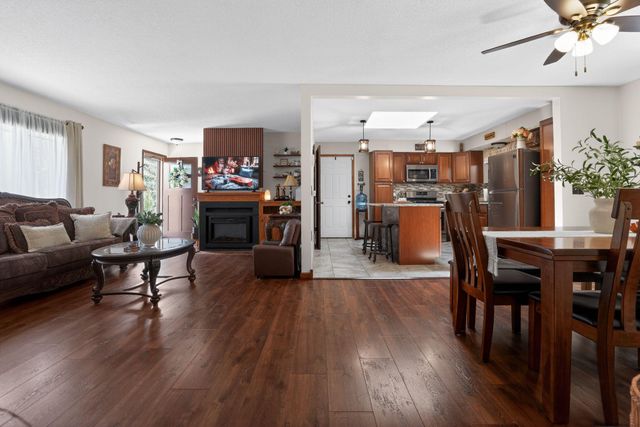 7335 Clayton Avenue, Inver Grove Heights, MN 55076