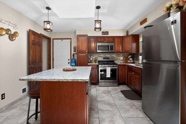 7335 Clayton Avenue, Inver Grove Heights, MN 55076