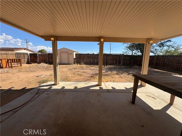 21815 Klickitat Avenue, Apple Valley, CA 92307