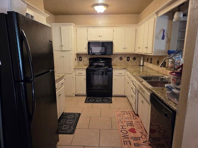 12508 Pine Bluff Drive, Oklahoma City, OK 73142