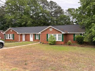 1916 Patterson Circle, Lawrenceville, GA 30044