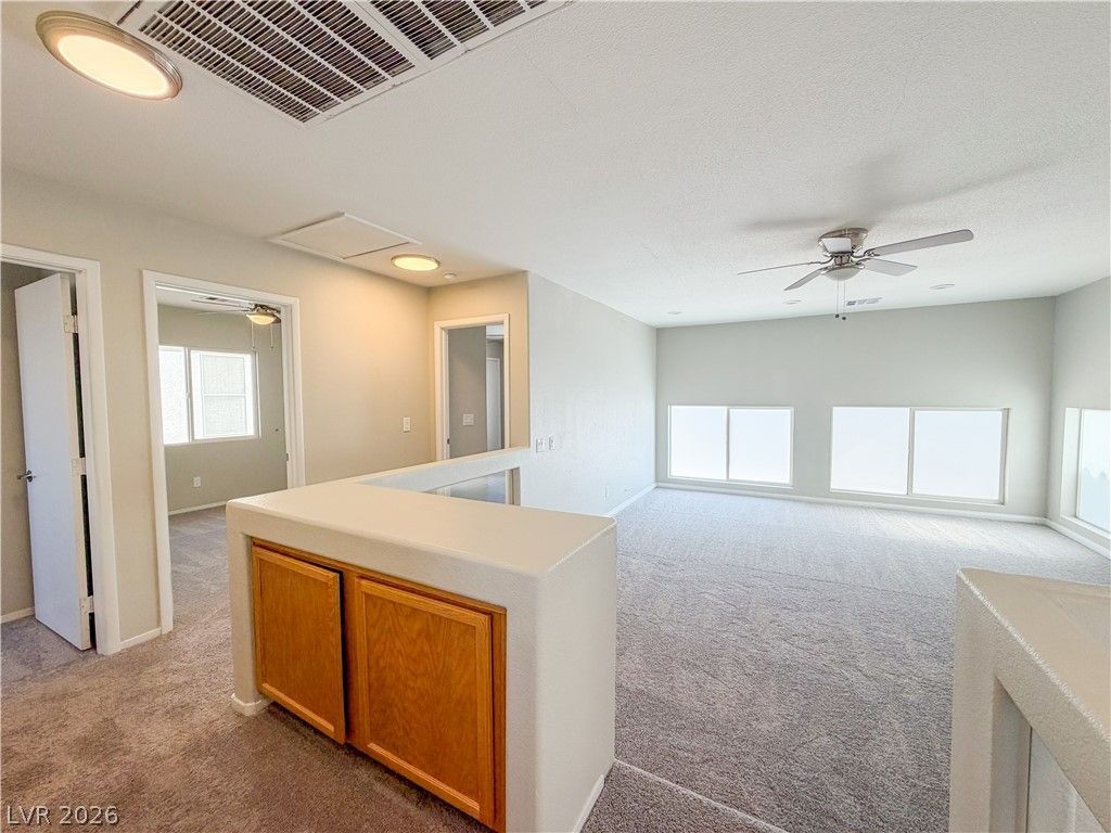 Image 17 of property listing at 935 Plantain Lily Avenue, Las Vegas, NV 89183