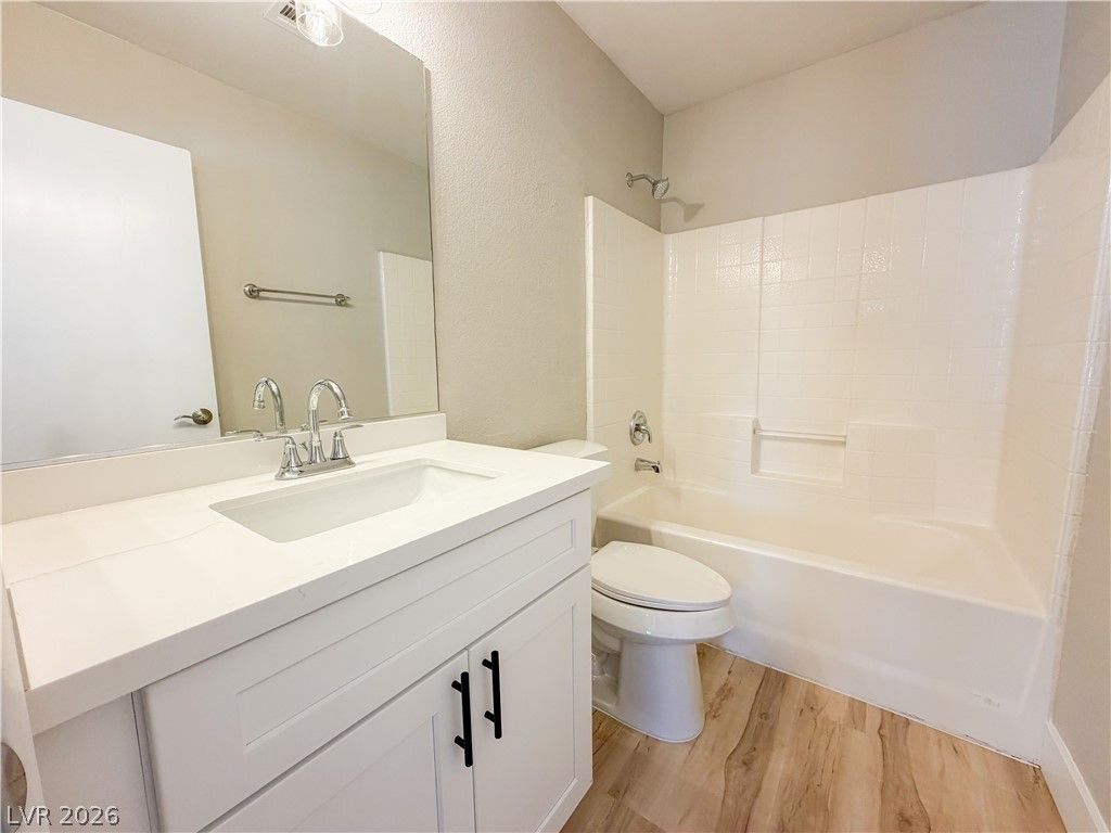 Image 18 of property listing at 935 Plantain Lily Avenue, Las Vegas, NV 89183
