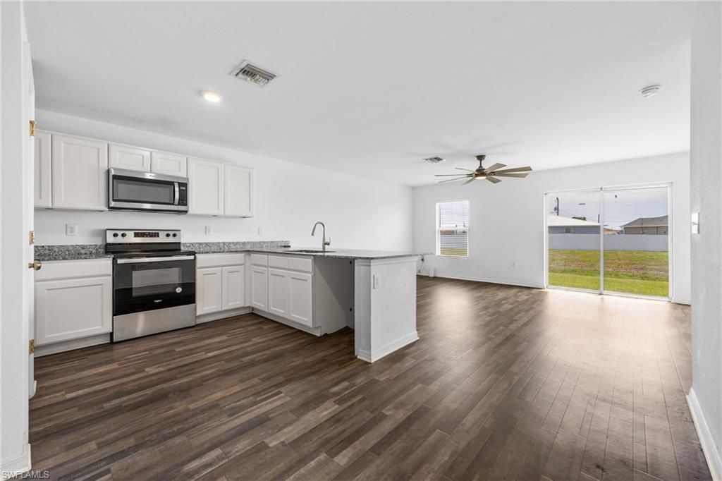 8043 Mangrove CIR, LABELLE, FL 33935 — photo 2