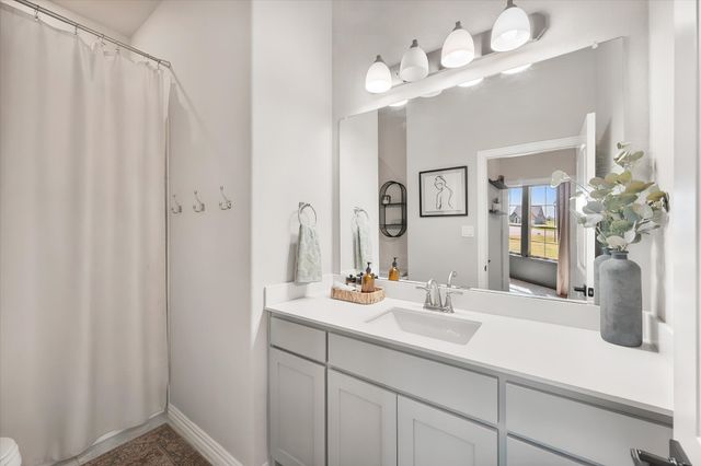 130 Red Cliff Court, Rhome, TX 76078