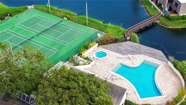 15406 E POND WOODS DRIVE 15406, Tampa, FL 33618