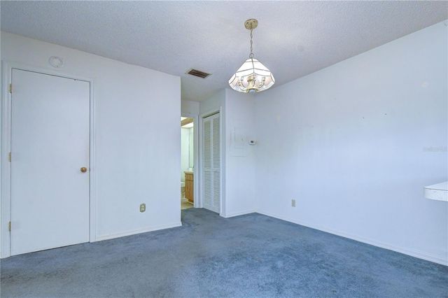 15406 E POND WOODS DRIVE 15406, Tampa, FL 33618